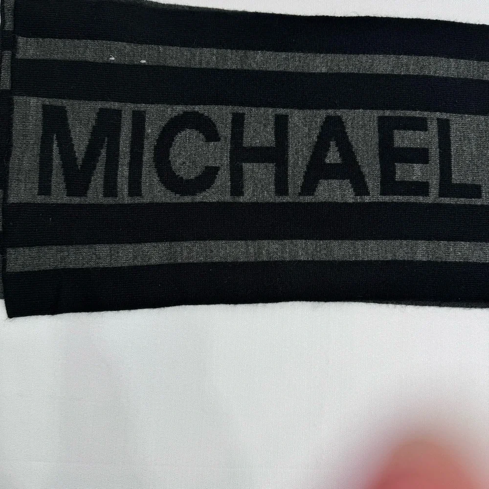 Michael Kors Black and Gray Signature Logo Men’s Scarf